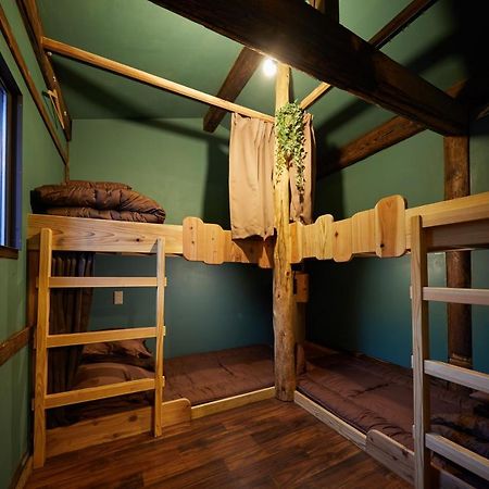 GLAMPiC GUESTHOUSE 現在は一棟貸 12-3月は朝食なし Tokamachi Eksteriør billede