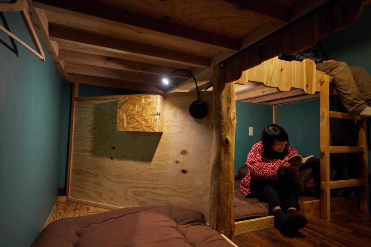 GLAMPiC GUESTHOUSE 現在は一棟貸 12-3月は朝食なし Tokamachi Eksteriør billede